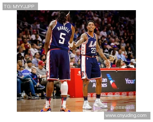 快船击败马刺，继续领先西部